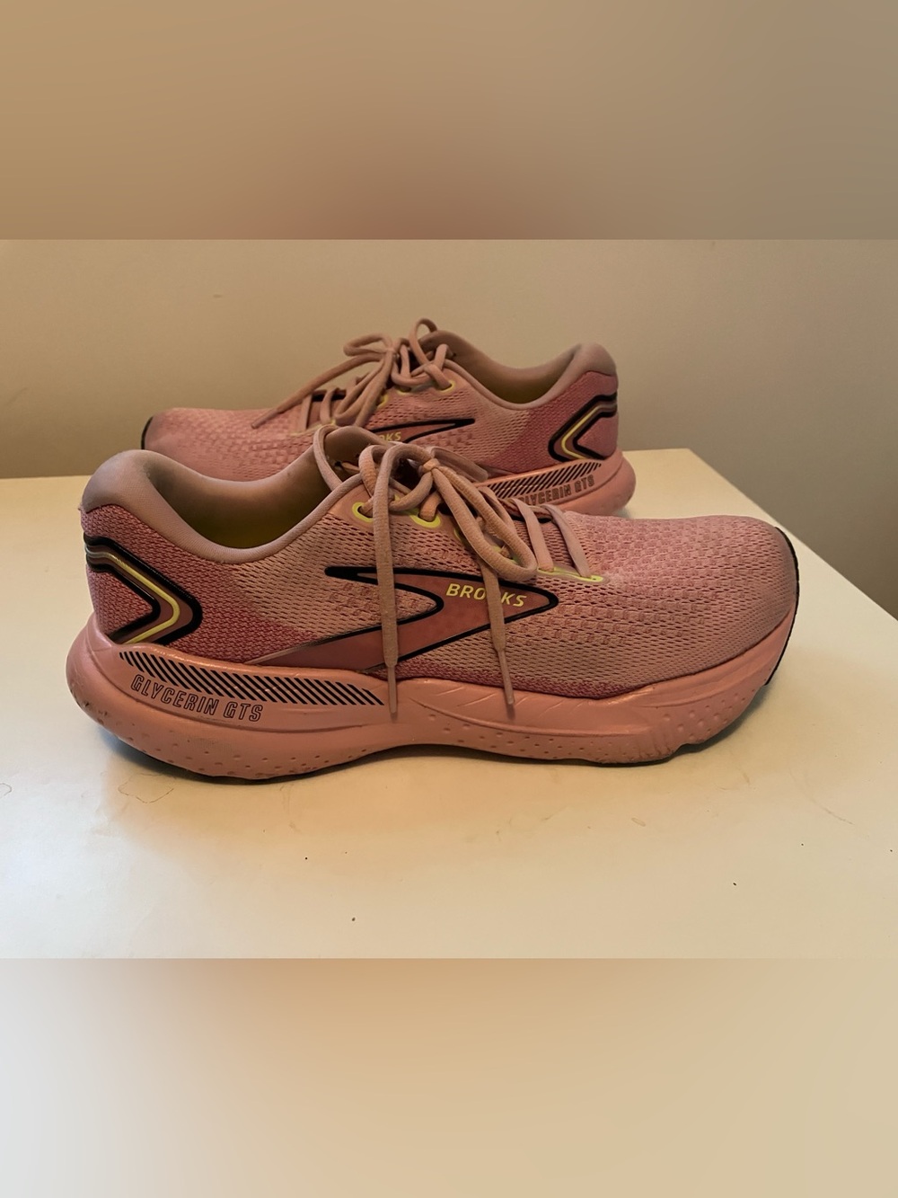 Brooks Glycerin GTS 21 - pink - women’s 11.5